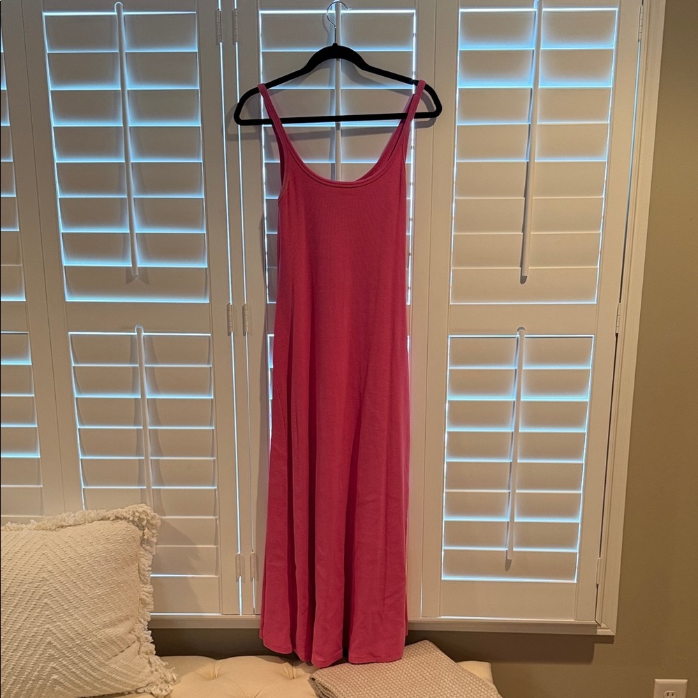 Old Navy Vibrant Pink Maxi Dress